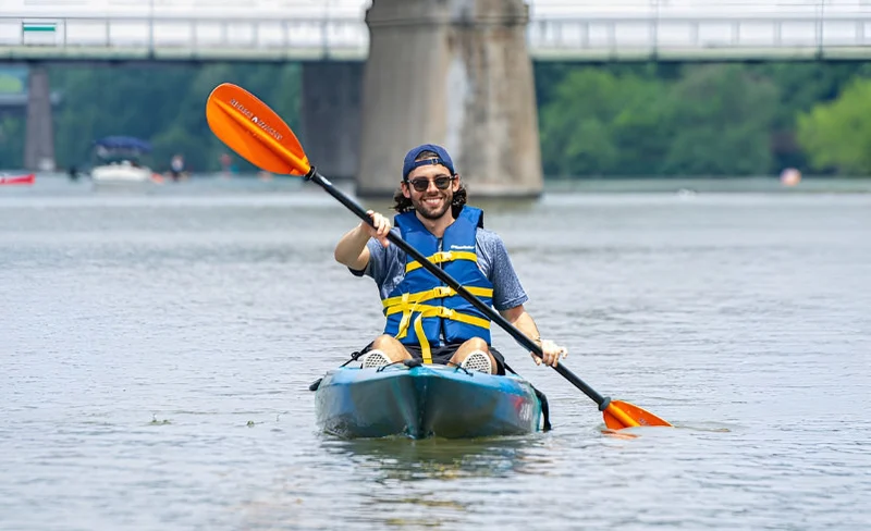 Downtown to Barton Springs Kayak Tour in Austin
