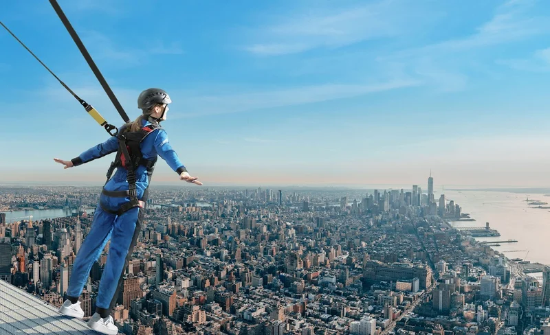 The Edge City Climb & Manhattan Walking Tour