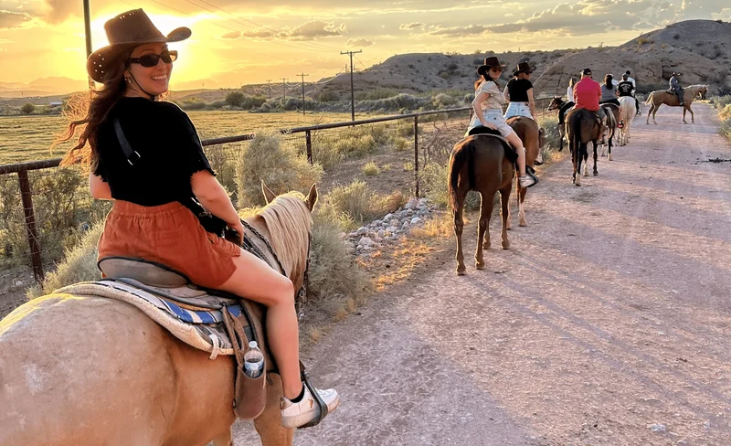 Wild West Sunset Horseback Ride with Dinner in Las Vegas