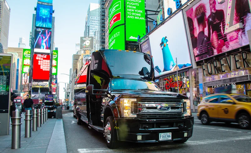 New York in One Day Guided Sightseeing Bus Tour