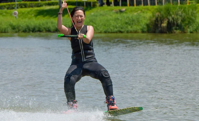 Waterskiing Experience in New Taipei City