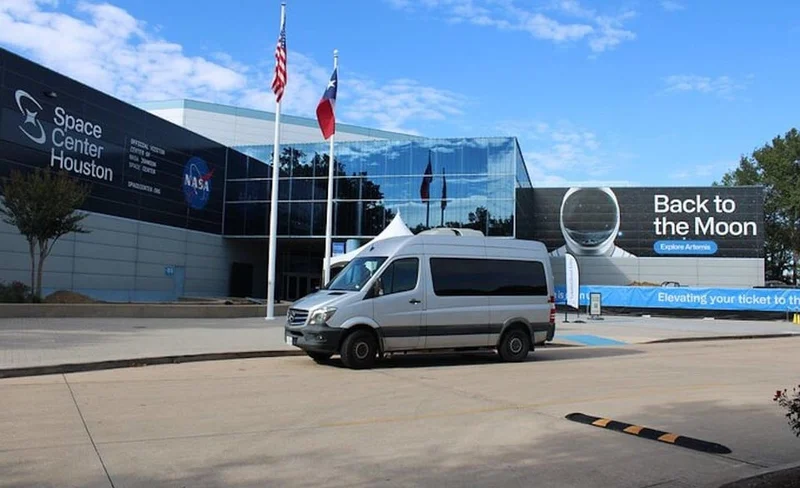 NASA Space Center – Downtown Houston Shuttle Bus