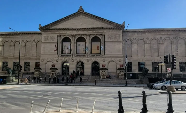 The Art Institute of Chicago Exclusive Tour