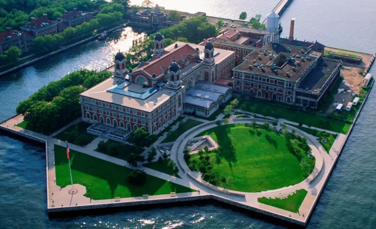 Ellis Island and National Immigration Museum Self-Guided Audio Tour